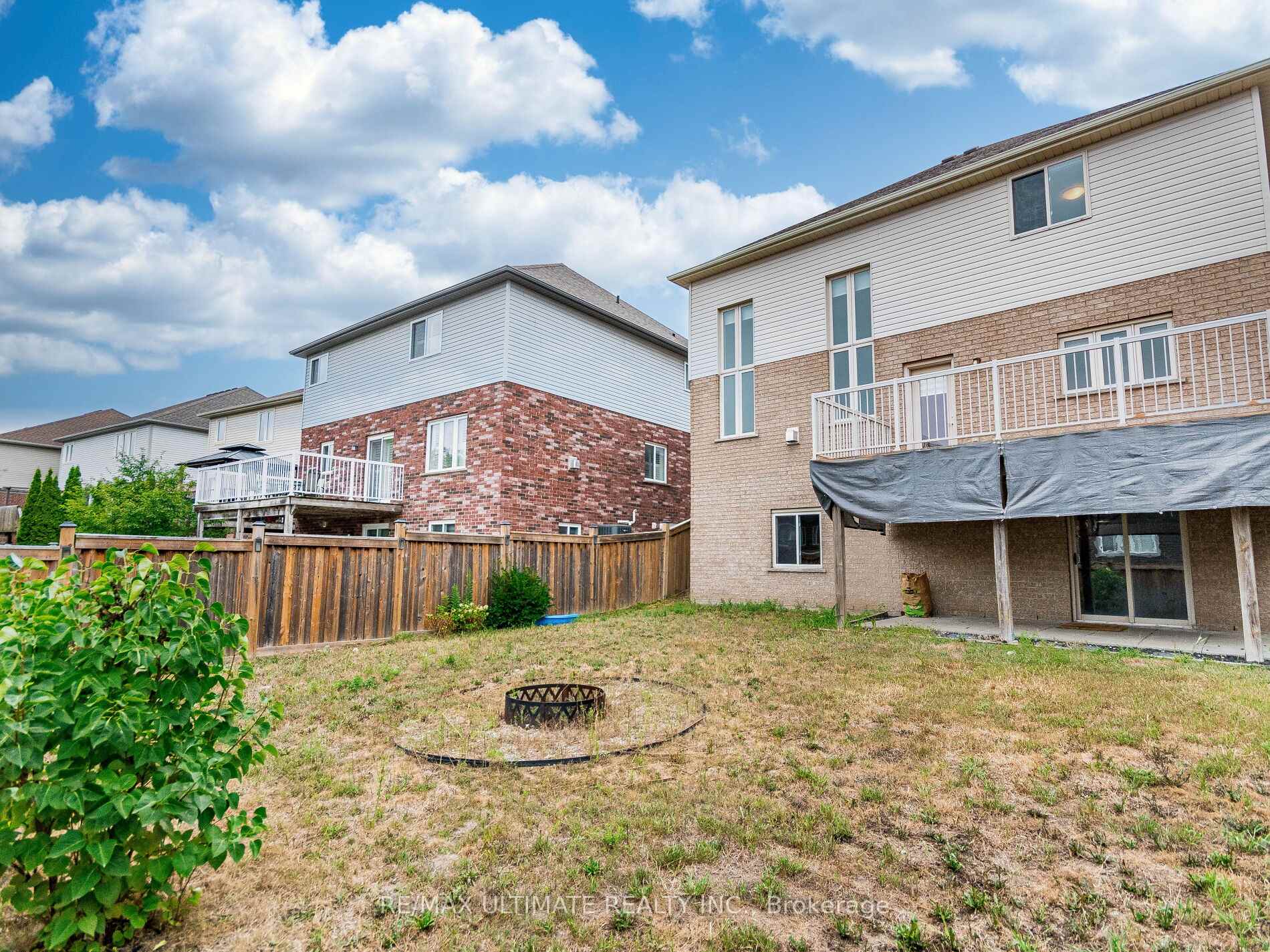 Photo 34 of 621 Thomas Slee Drive, Kitchener, Doon South — HOMEH