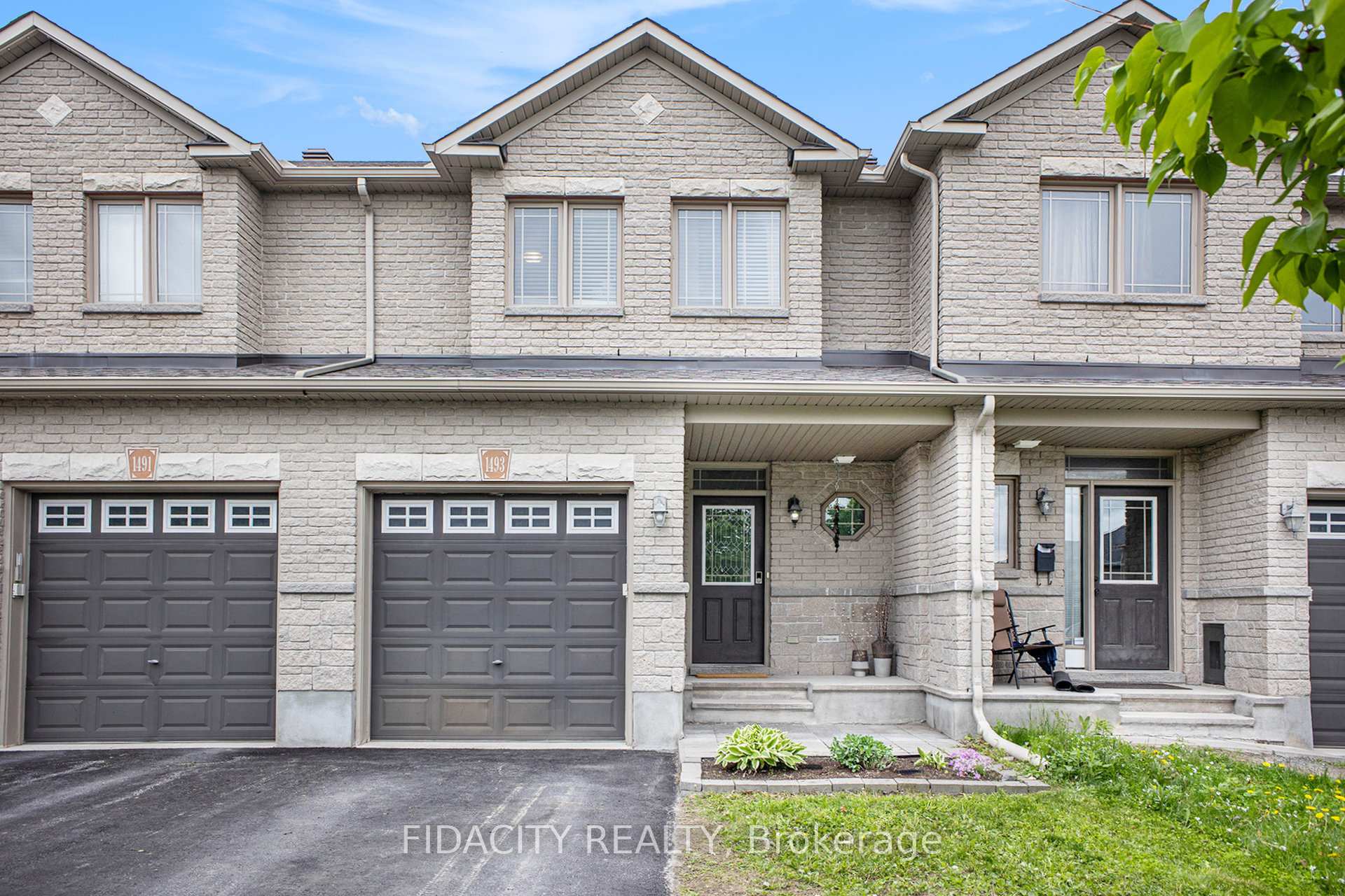 Photo 1 of 1493 Carronbridge Circle, Ottawa, Kanata - Emerald Meadows/Trailwest — HOMEH