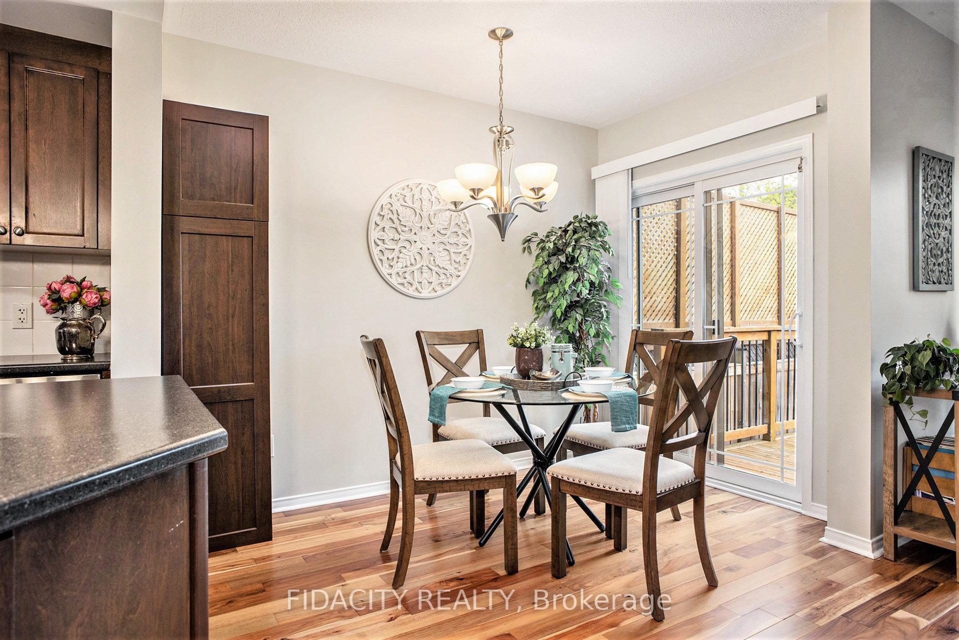 Photo 7 of 1493 Carronbridge Circle, Ottawa, Kanata - Emerald Meadows/Trailwest — HOMEH
