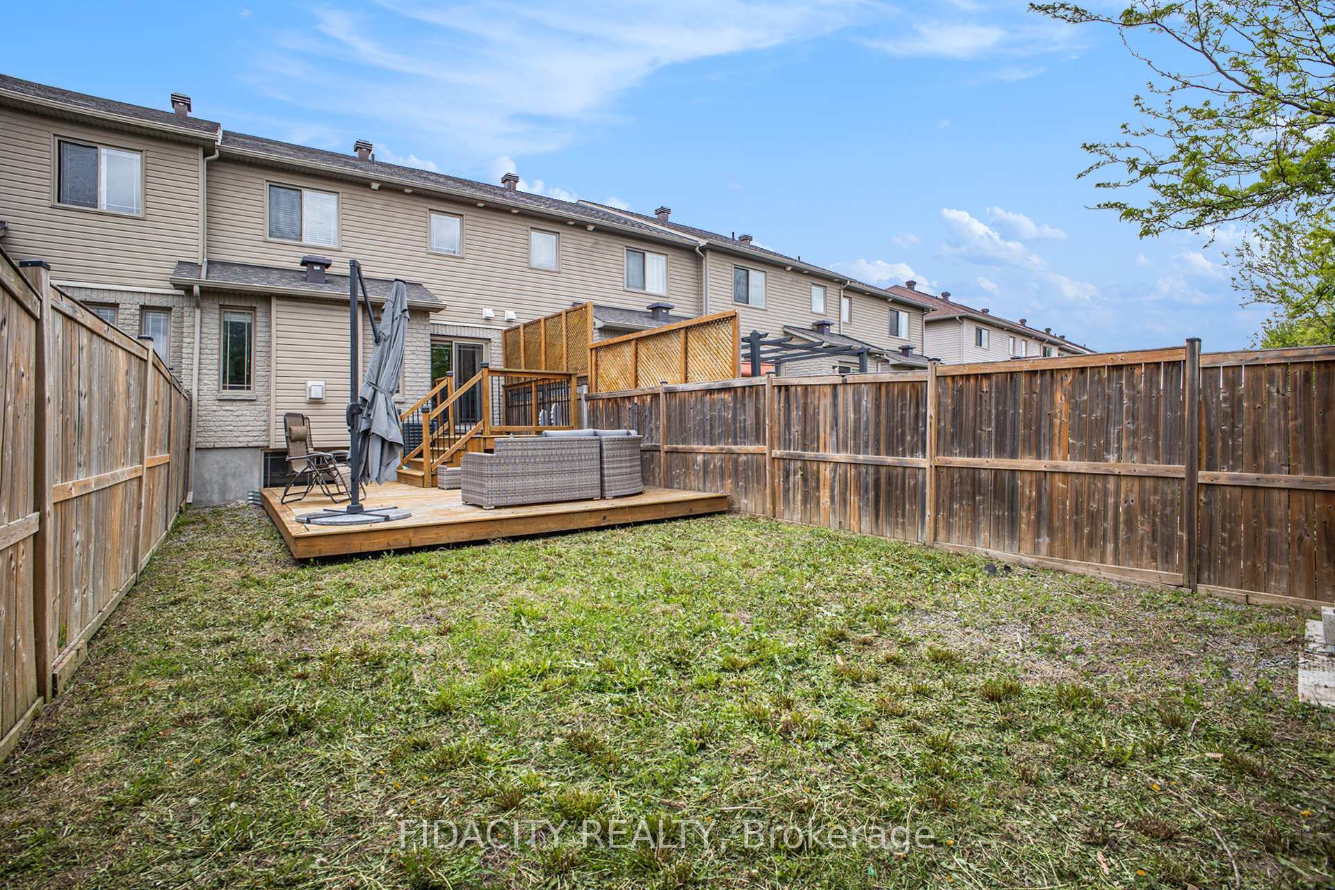 Photo 23 of 1493 Carronbridge Circle, Ottawa, Kanata - Emerald Meadows/Trailwest — HOMEH