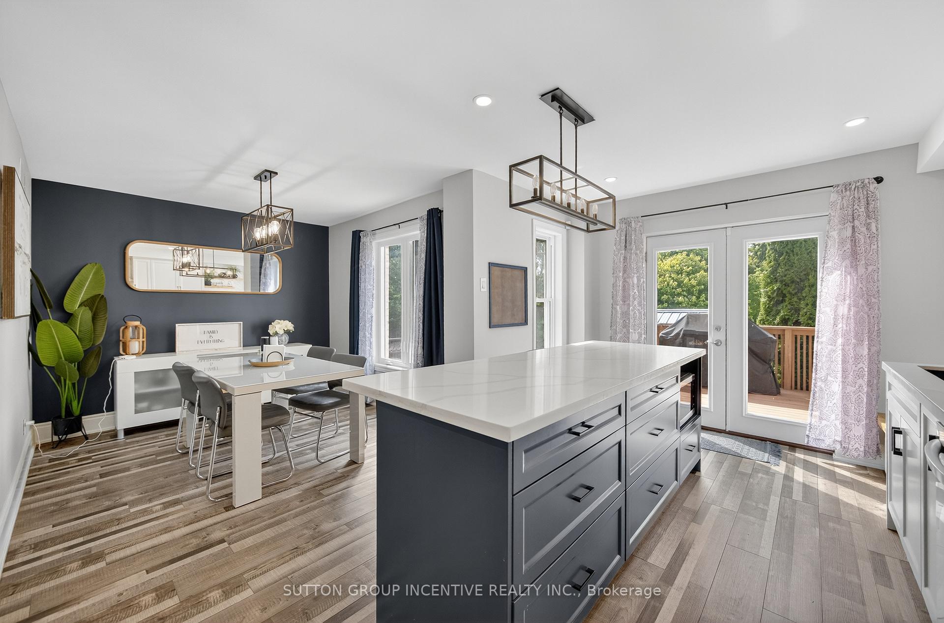 Photo 13 of 1301 Forest Street, Innisfil, Alcona — HOMEH