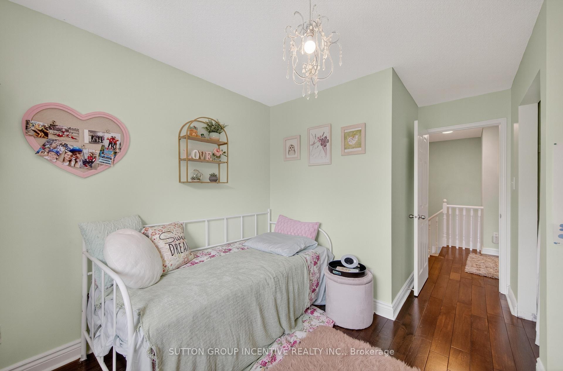 Photo 24 of 1301 Forest Street, Innisfil, Alcona — HOMEH
