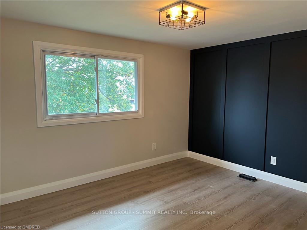 Photo 7 of Unit Upper Level, 14 Bishopsgate Avenue, Hamilton, Thorner — HOMEH