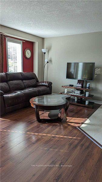 Photo 5 of 88 Rochefort Street, Kitchener — HOMEH