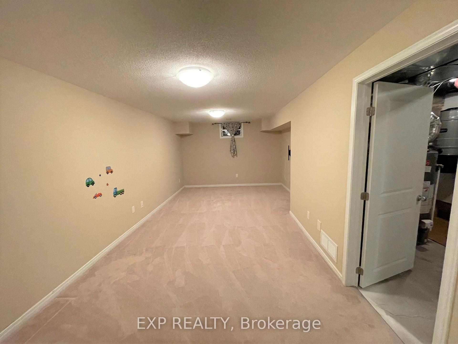 Photo 34 of 752 Oakglade Avenue, Ottawa, Kanata - Emerald Meadows/Trailwest — HOMEH