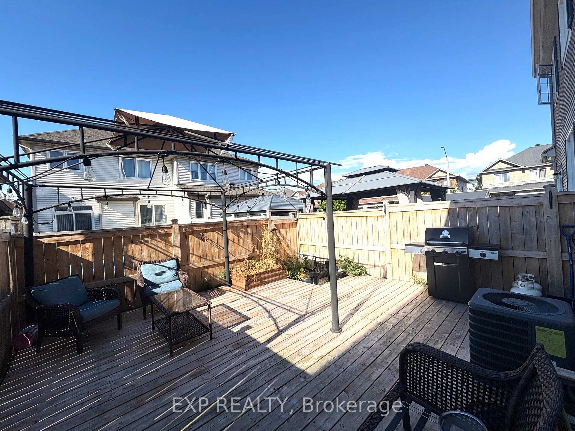 Photo 39 of 752 Oakglade Avenue, Ottawa, Kanata - Emerald Meadows/Trailwest — HOMEH
