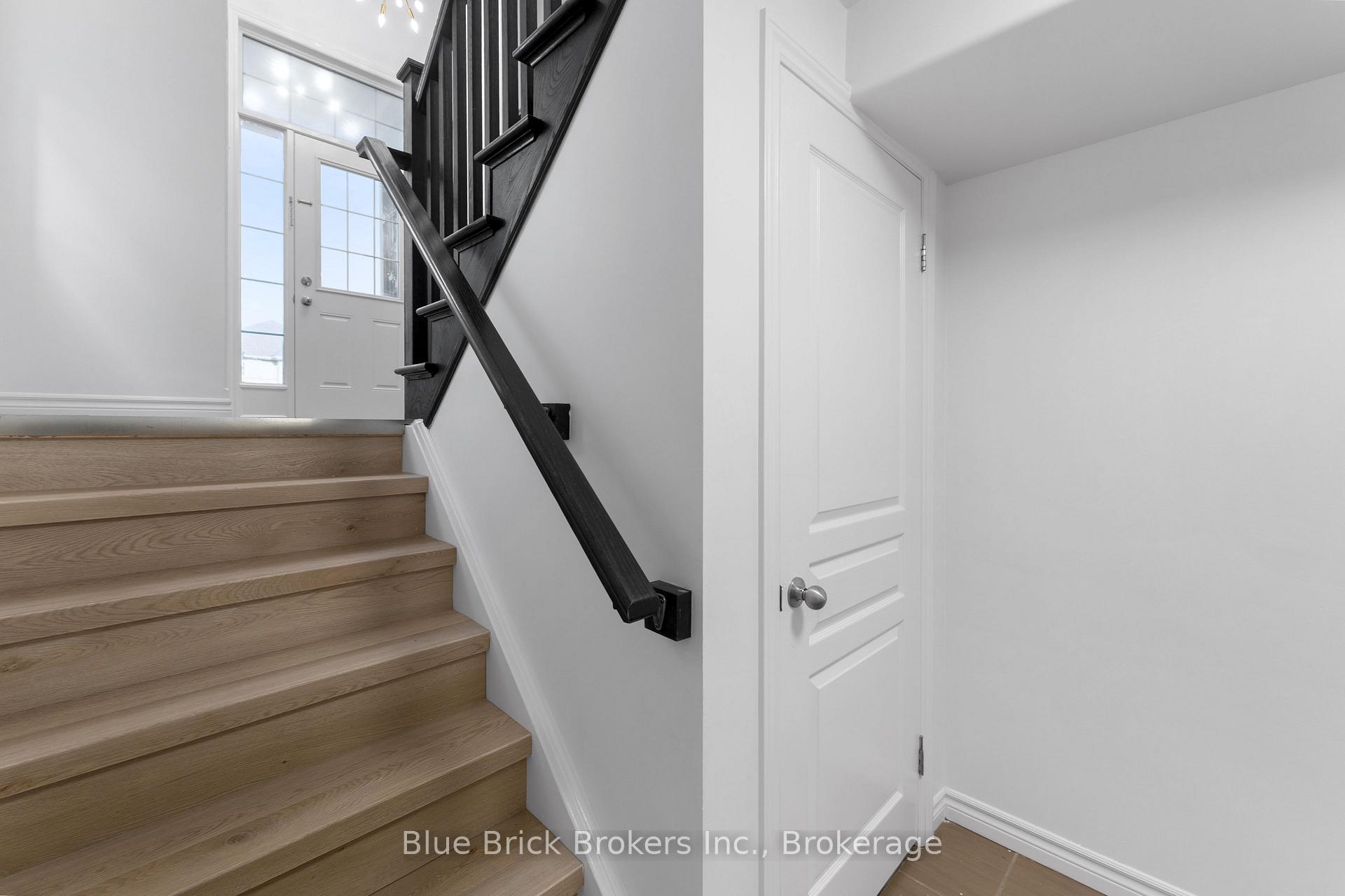Photo 6 of 146 Newcastle Drive, Kitchener — HOMEH