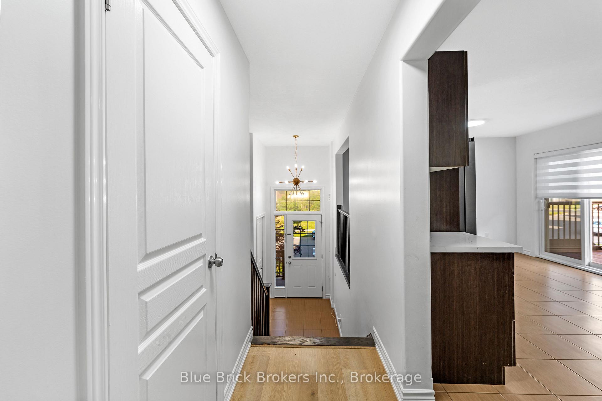 Photo 8 of 146 Newcastle Drive, Kitchener — HOMEH