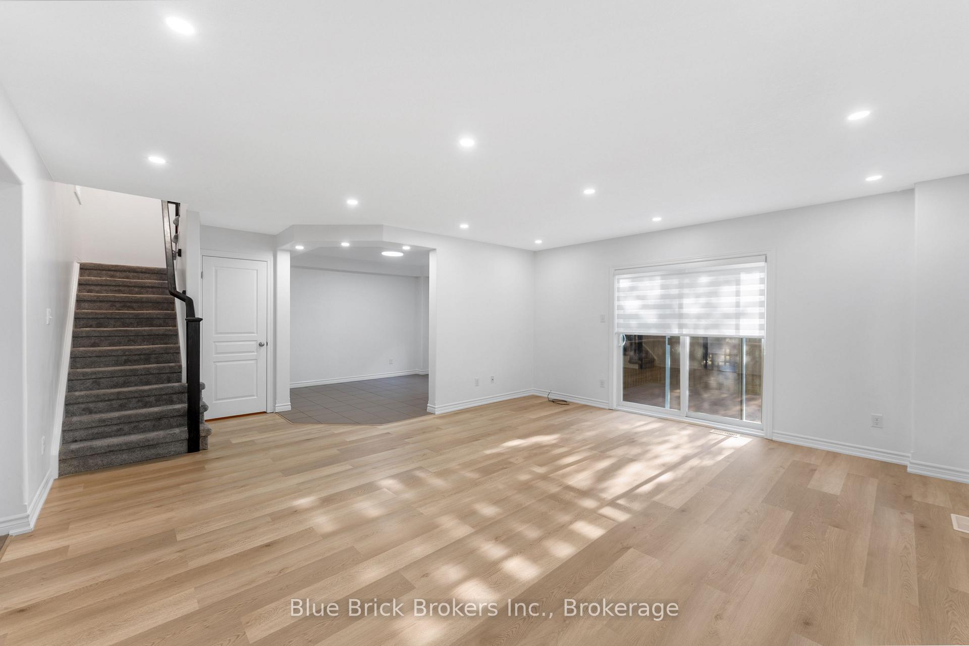 Photo 9 of 146 Newcastle Drive, Kitchener — HOMEH