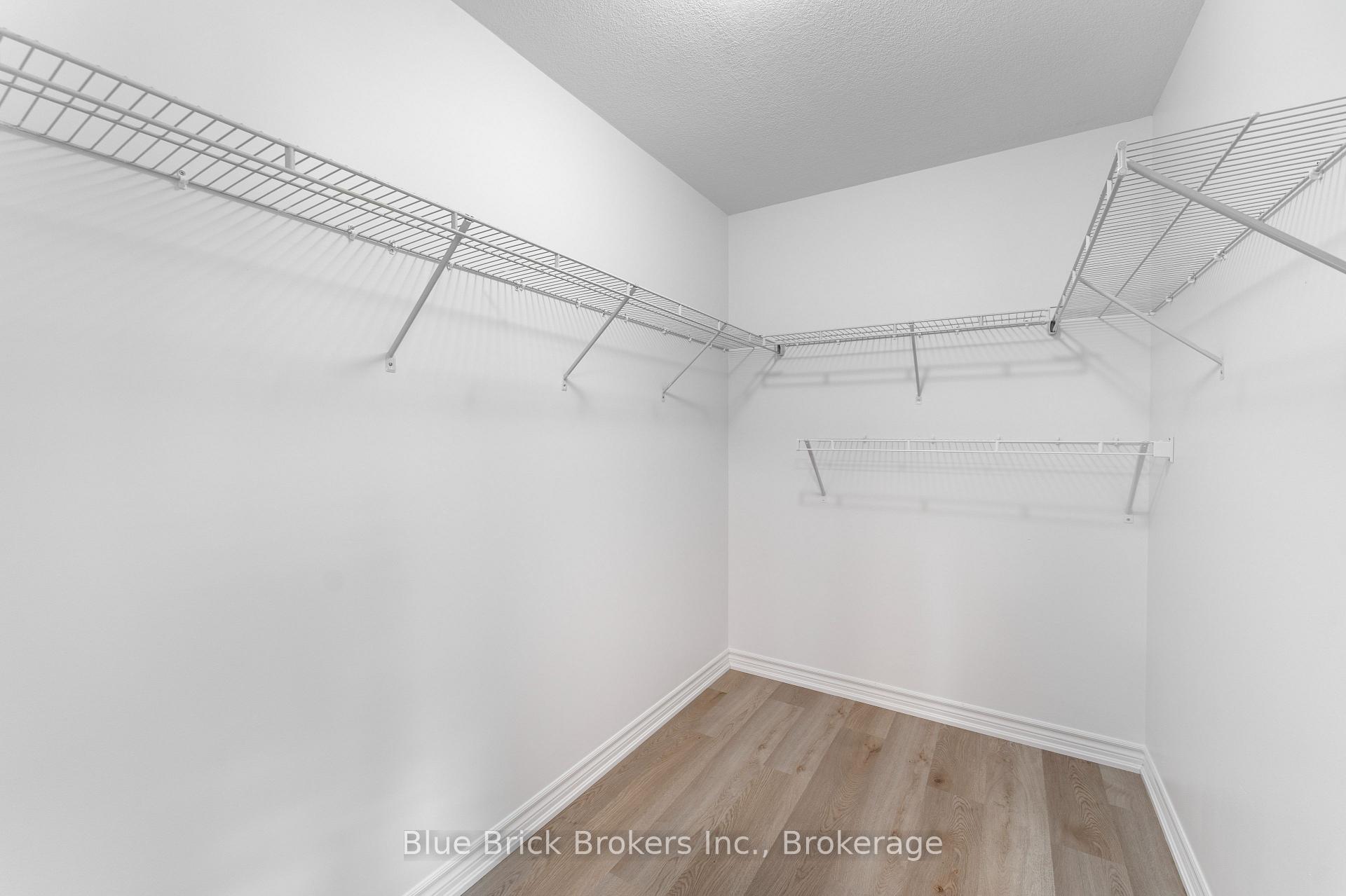 Photo 17 of 146 Newcastle Drive, Kitchener — HOMEH