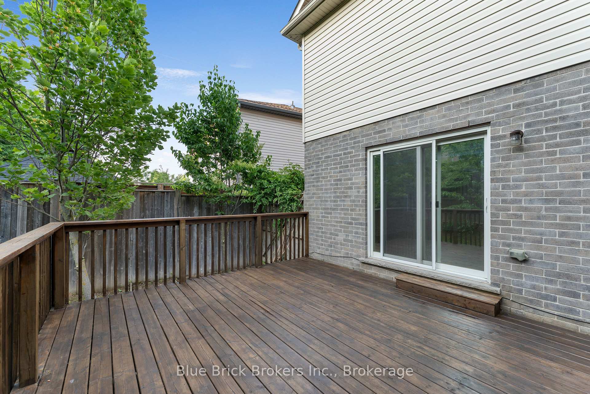 Photo 33 of 146 Newcastle Drive, Kitchener — HOMEH