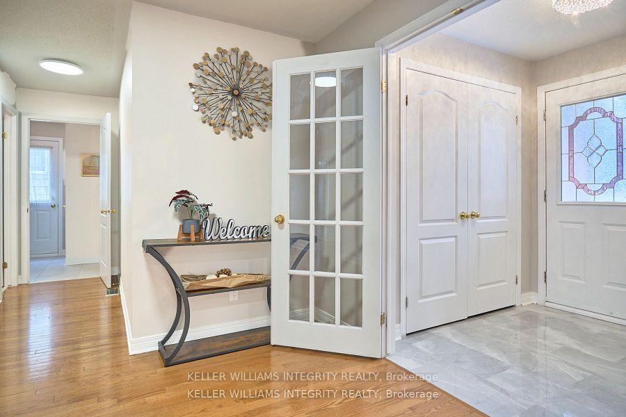 Photo 4 of 9 Shannondoe Crescent, Ottawa, Kanata - Bridlewood — HOMEH