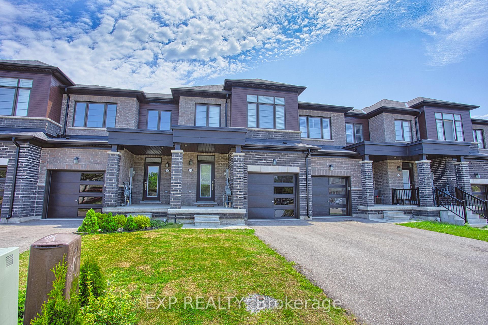Photo 2 of 31 Bradley Avenue, Hamilton, Binbrook — HOMEH