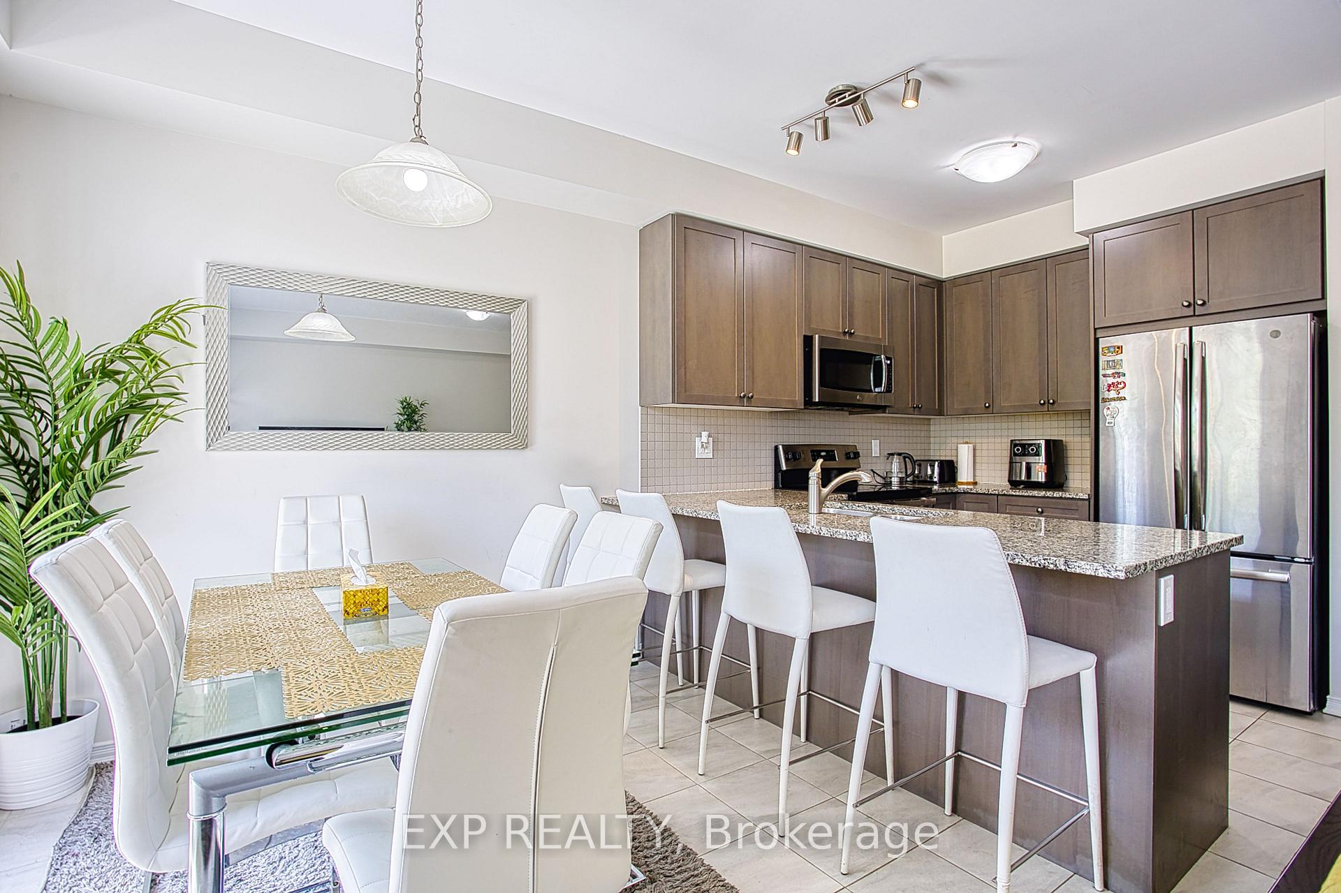 Photo 13 of 31 Bradley Avenue, Hamilton, Binbrook — HOMEH