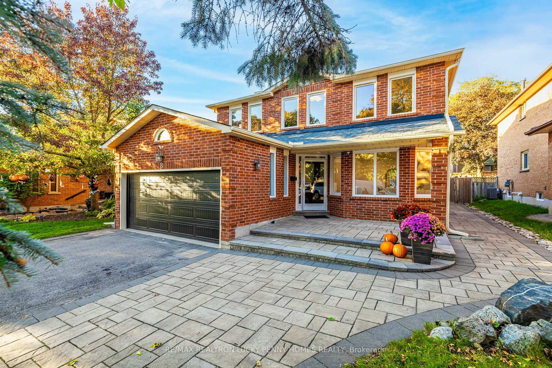 Photo 2 of 8 Hallam Road, Markham, Markham Village — HOMEH