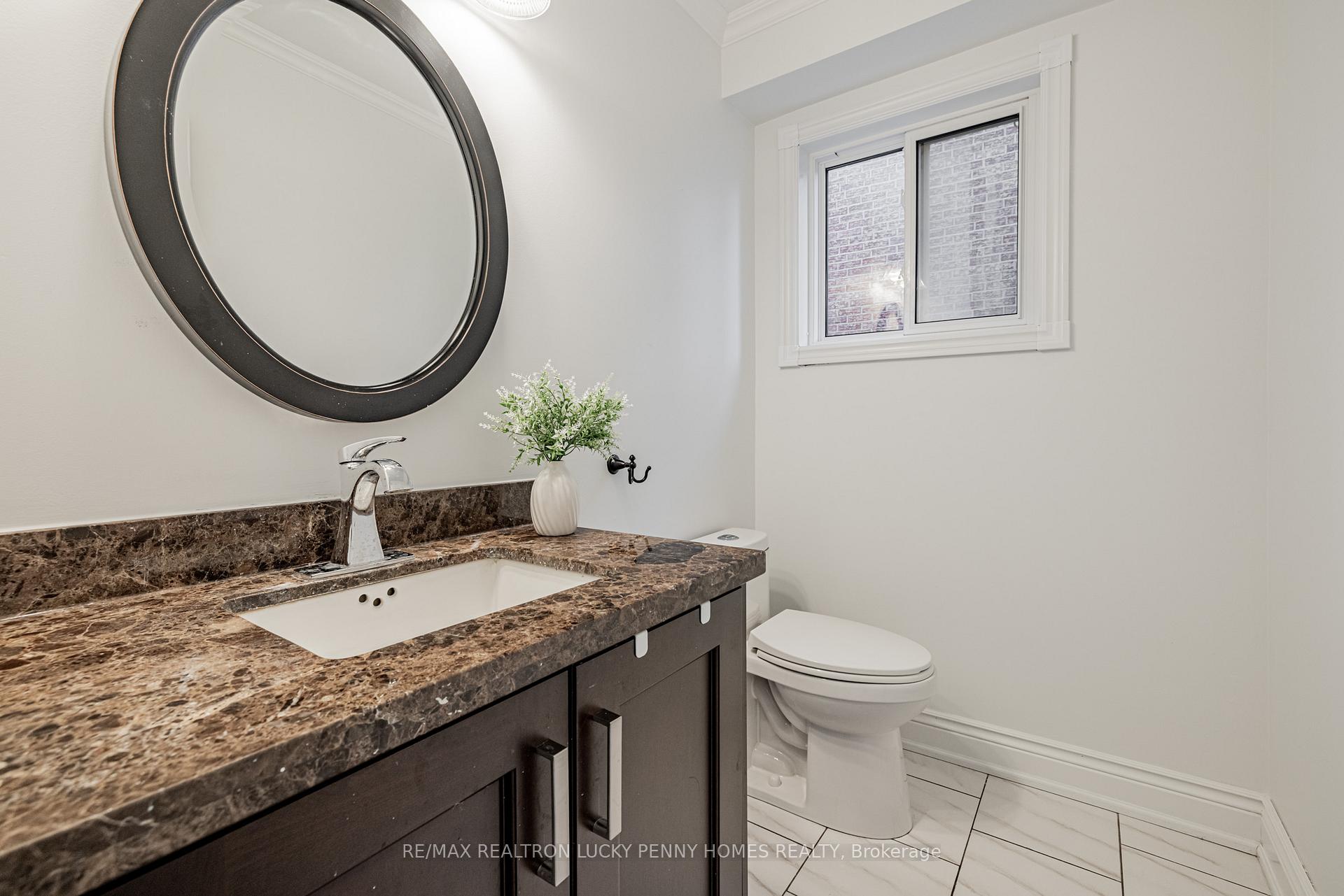 Photo 16 of 8 Hallam Road, Markham, Markham Village — HOMEH