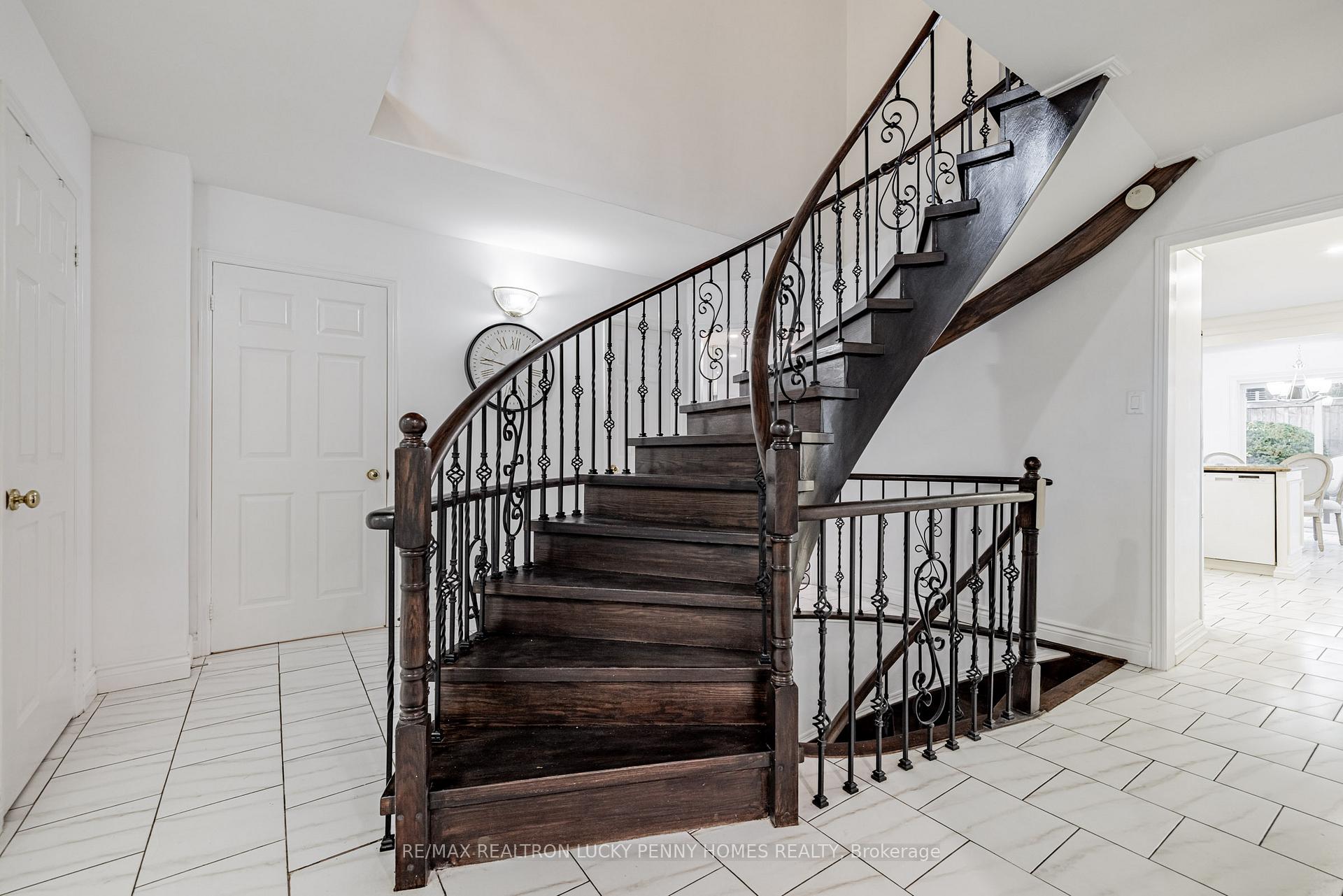 Photo 18 of 8 Hallam Road, Markham, Markham Village — HOMEH