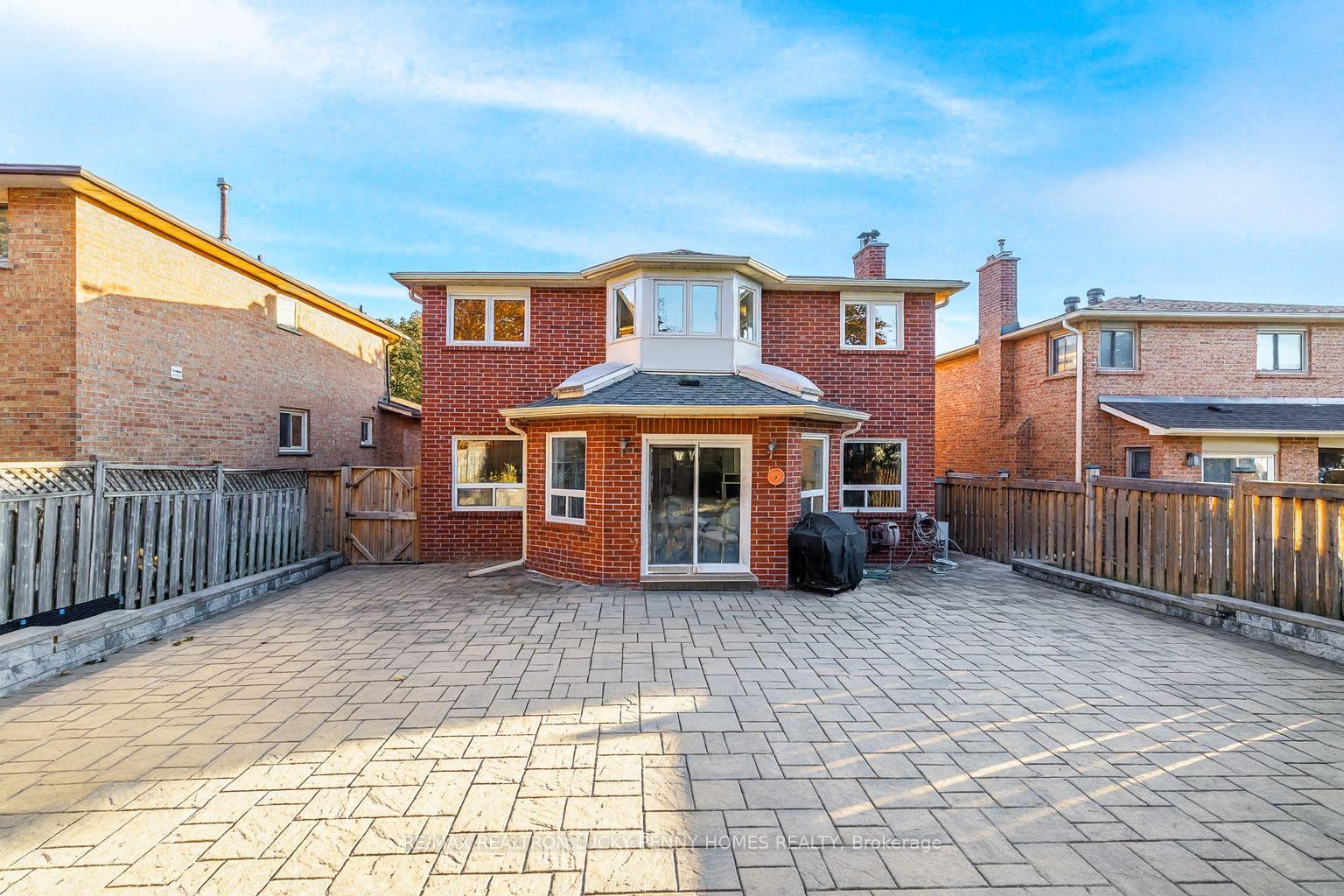 Photo 39 of 8 Hallam Road, Markham, Markham Village — HOMEH