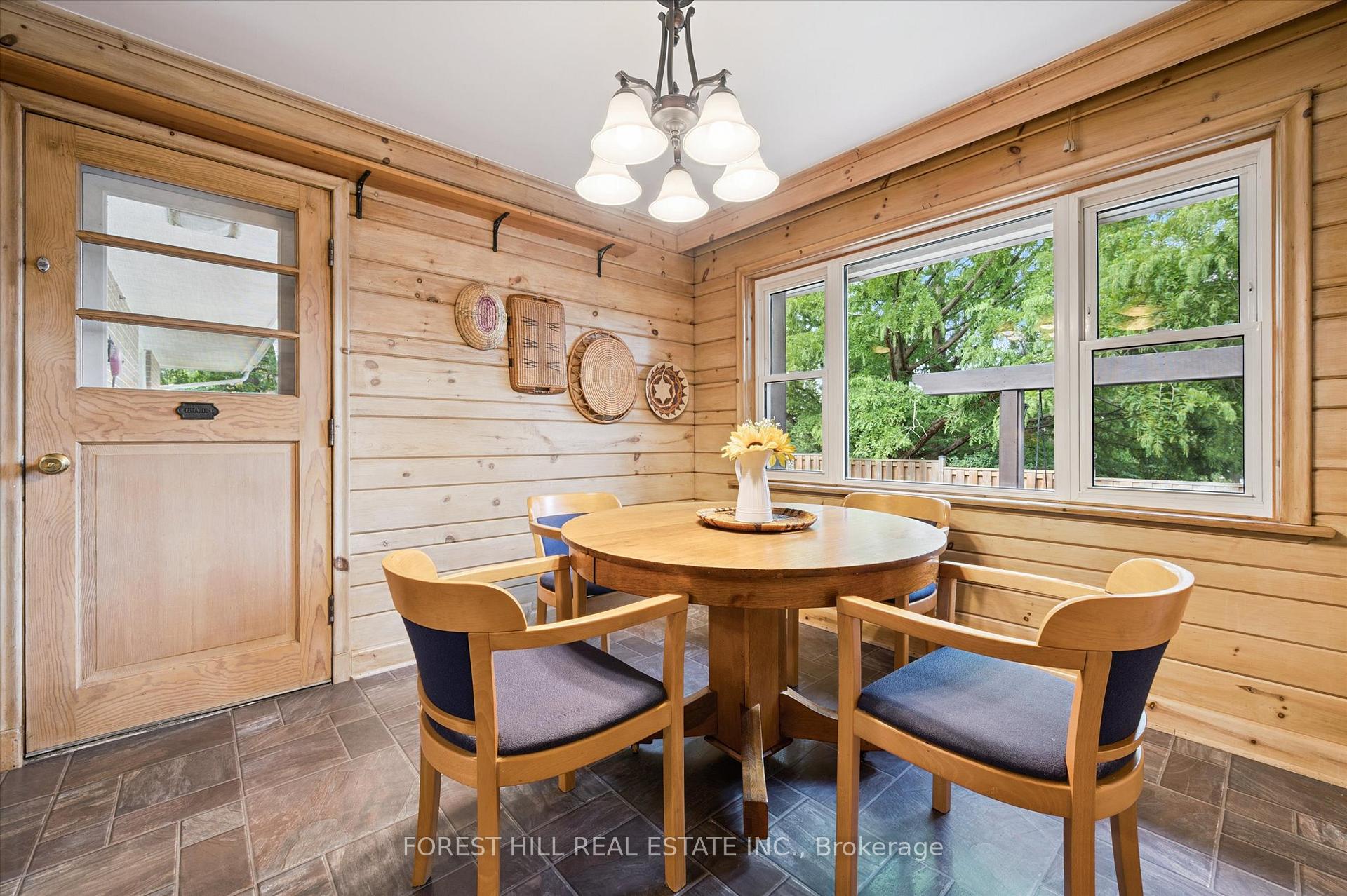 Photo 14 of 688 Rockway Drive, Kitchener — HOMEH