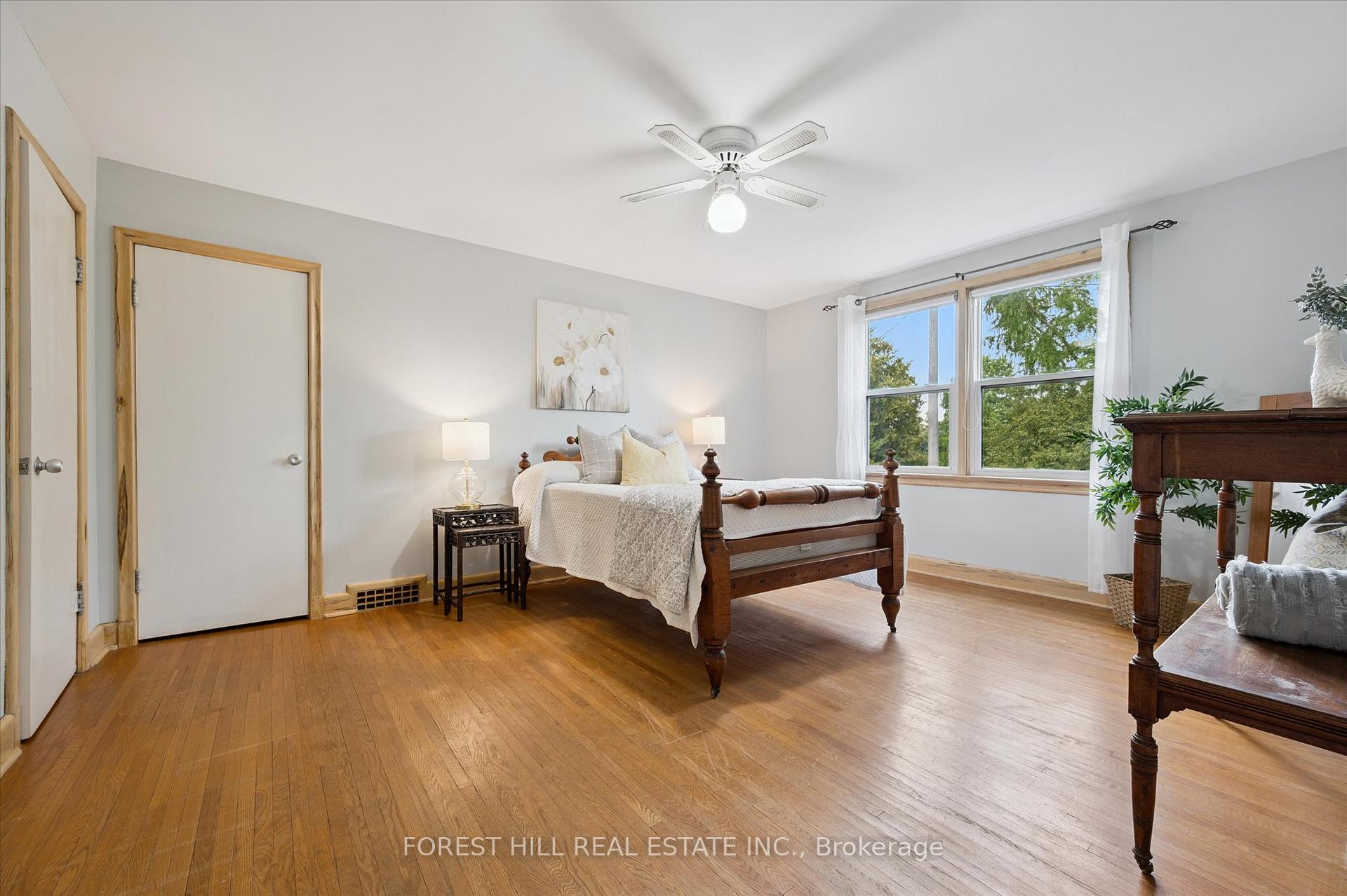 Photo 20 of 688 Rockway Drive, Kitchener — HOMEH