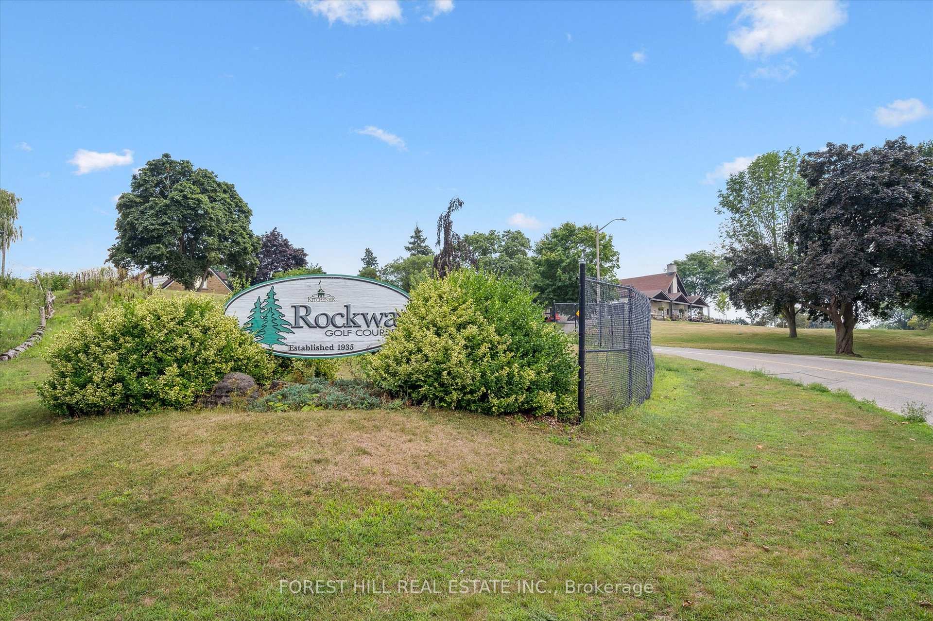 Photo 35 of 688 Rockway Drive, Kitchener — HOMEH