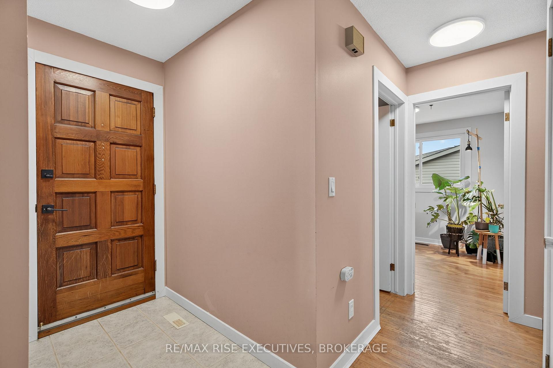 Photo 4 of 928 Hudson Drive, Kingston, South of Taylor-Kidd Blvd — HOMEH
