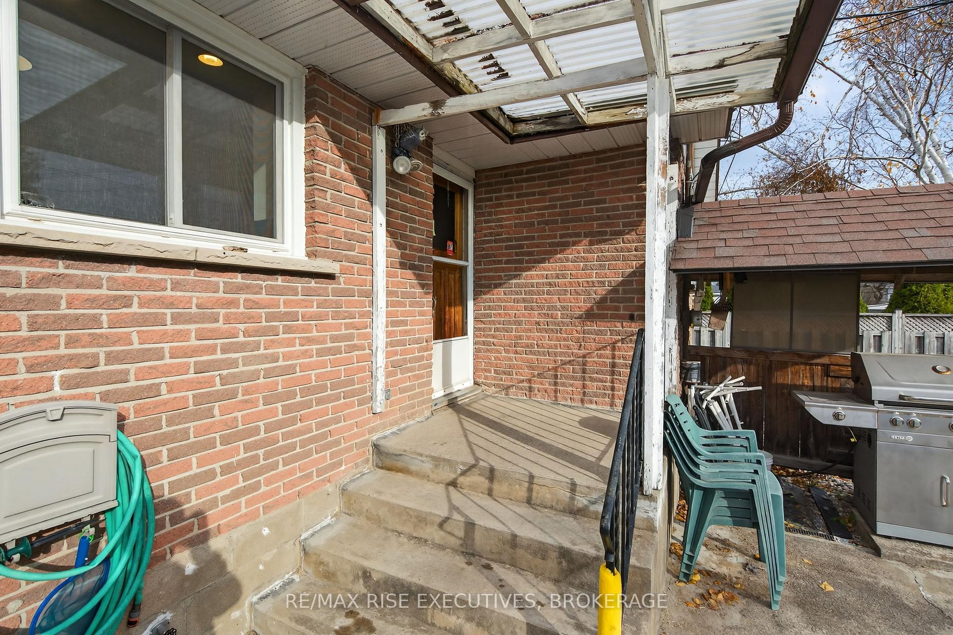 Photo 29 of 928 Hudson Drive, Kingston, South of Taylor-Kidd Blvd — HOMEH