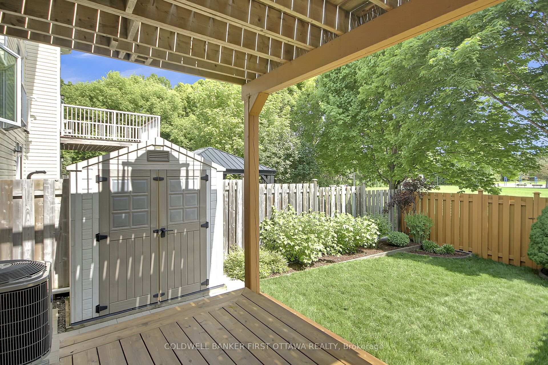 Photo 26 of 41 Tobermory Crescent, Ottawa, Kanata - Morgan's Grant/South March — HOMEH