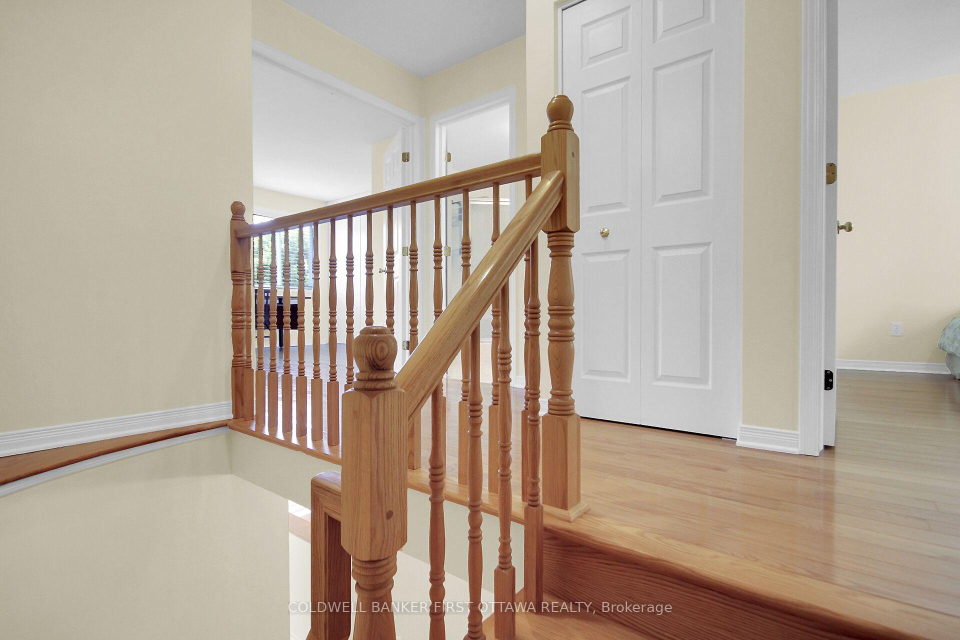 Photo 28 of 41 Tobermory Crescent, Ottawa, Kanata - Morgan's Grant/South March — HOMEH
