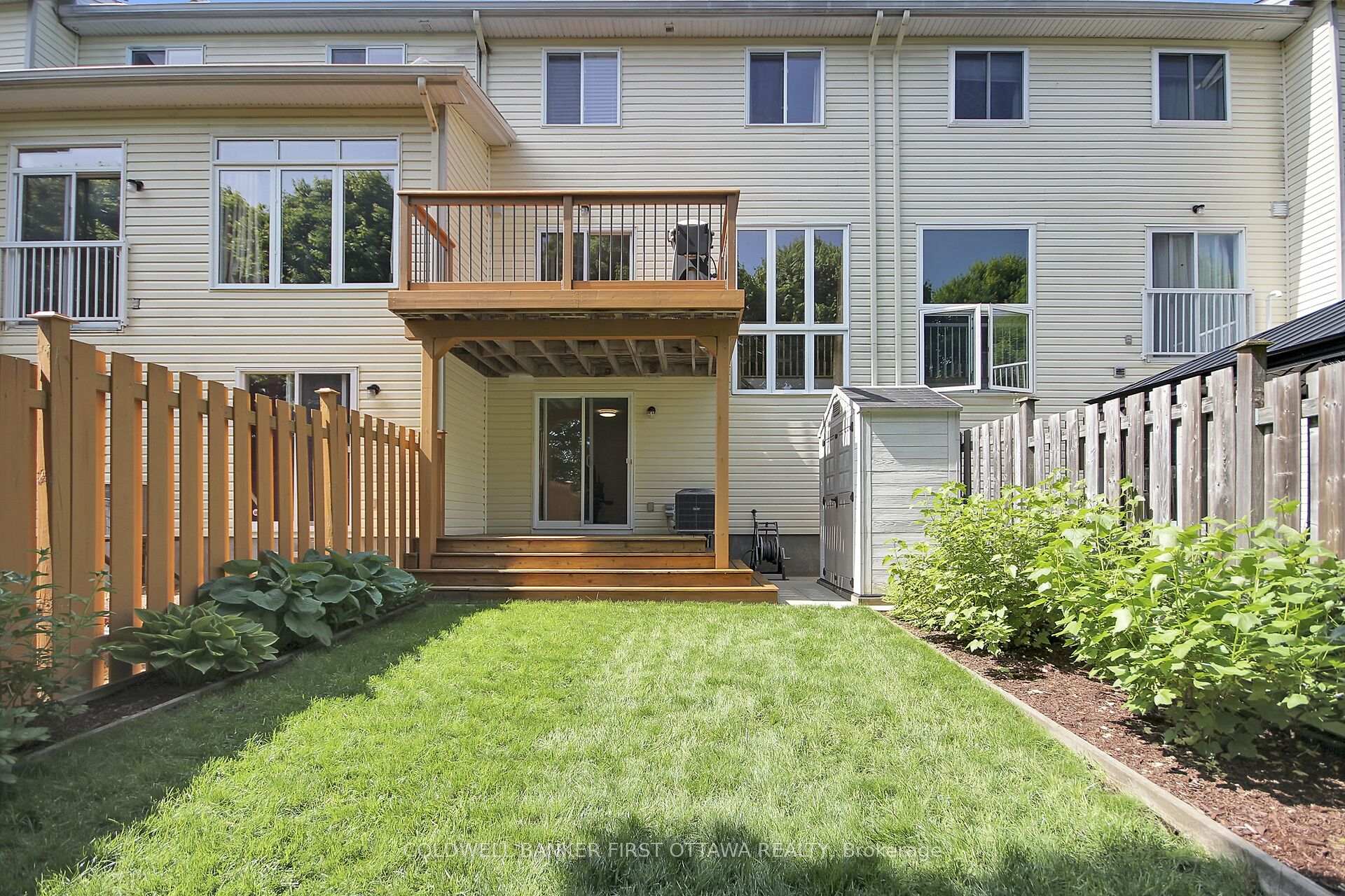 Photo 41 of 41 Tobermory Crescent, Ottawa, Kanata - Morgan's Grant/South March — HOMEH