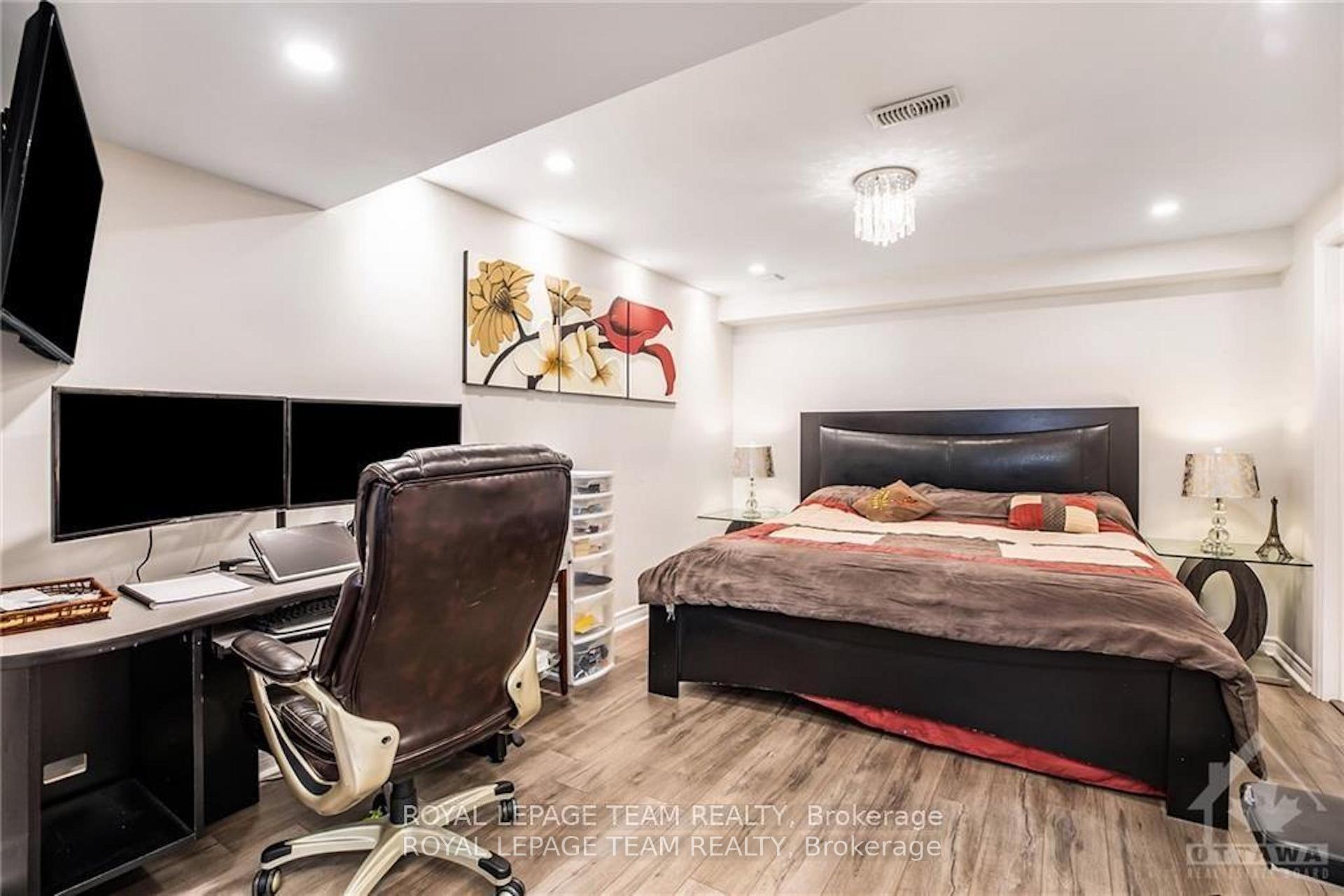 Photo 24 of 240 Saddleback Crescent, Ottawa, Kanata - Kanata Lakes/Heritage Hills — HOMEH