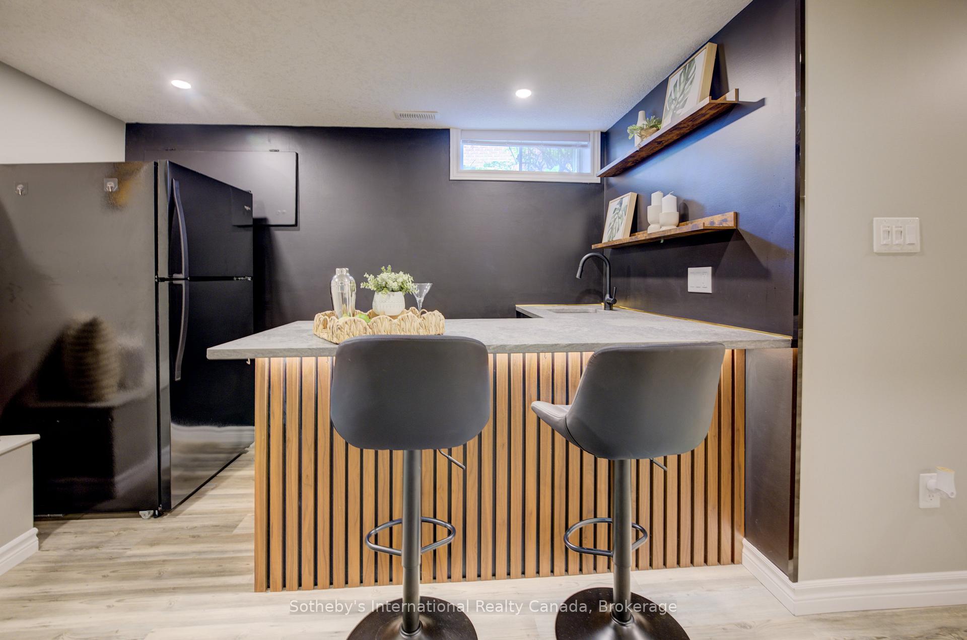 Photo 7 of 52 Hillmount Street, Kitchener — HOMEH