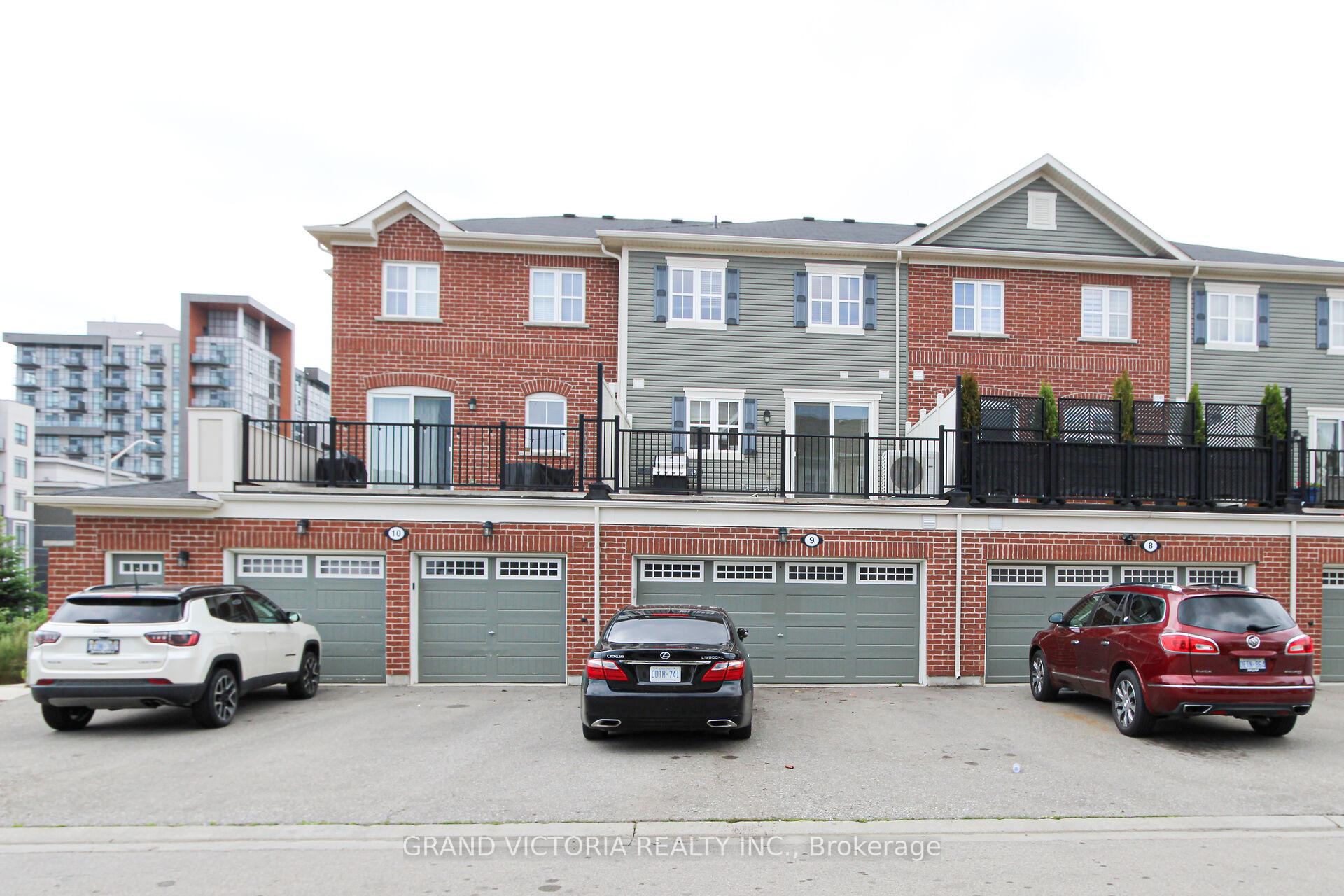 Photo 2 of Unit 9, 22 Spring Creek Drive, Hamilton, Waterdown — HOMEH