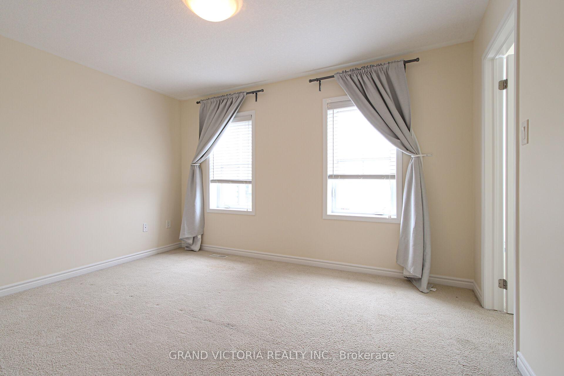 Photo 16 of Unit 9, 22 Spring Creek Drive, Hamilton, Waterdown — HOMEH