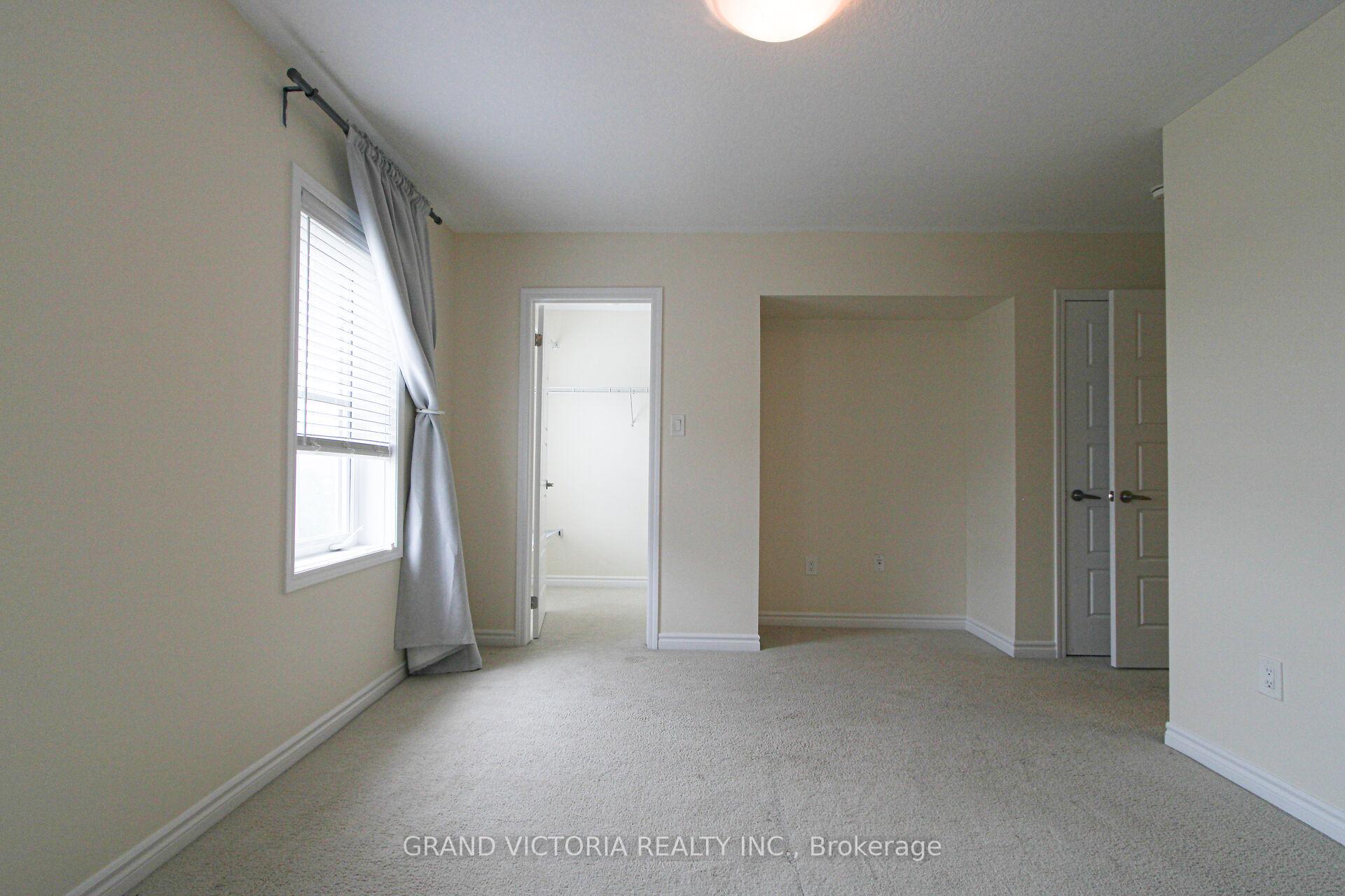 Photo 17 of Unit 9, 22 Spring Creek Drive, Hamilton, Waterdown — HOMEH