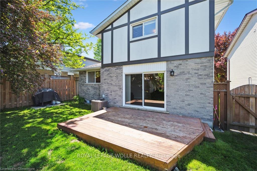 Photo 36 of 31 Driftwood Place, Kitchener — HOMEH