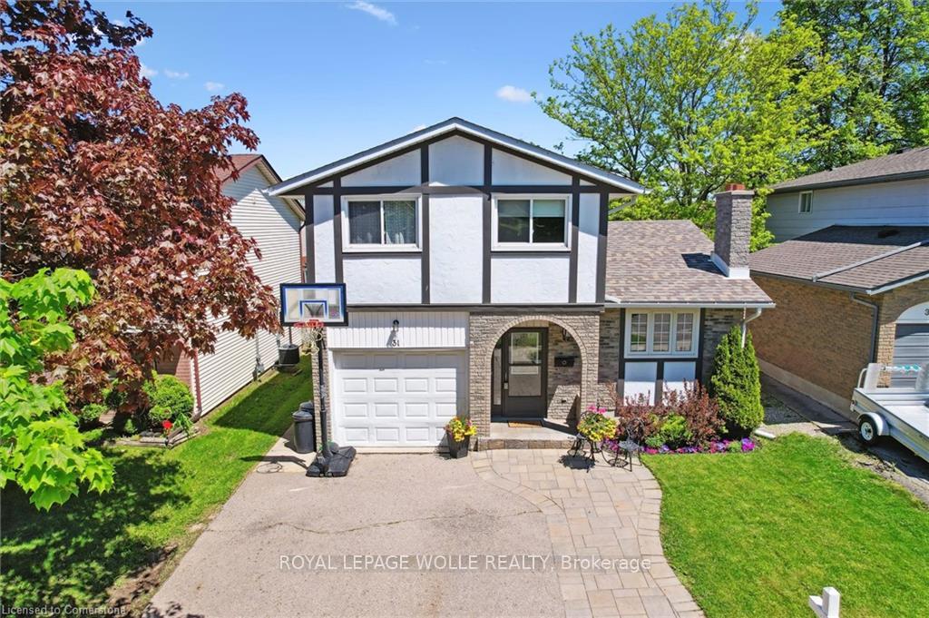 Photo 37 of 31 Driftwood Place, Kitchener — HOMEH
