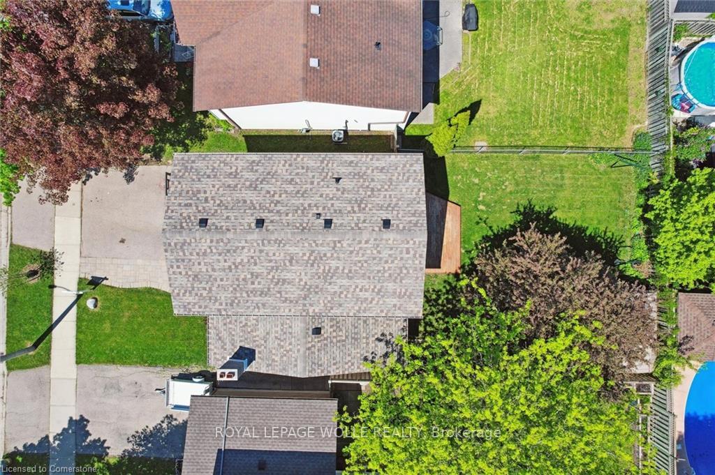 Photo 40 of 31 Driftwood Place, Kitchener — HOMEH