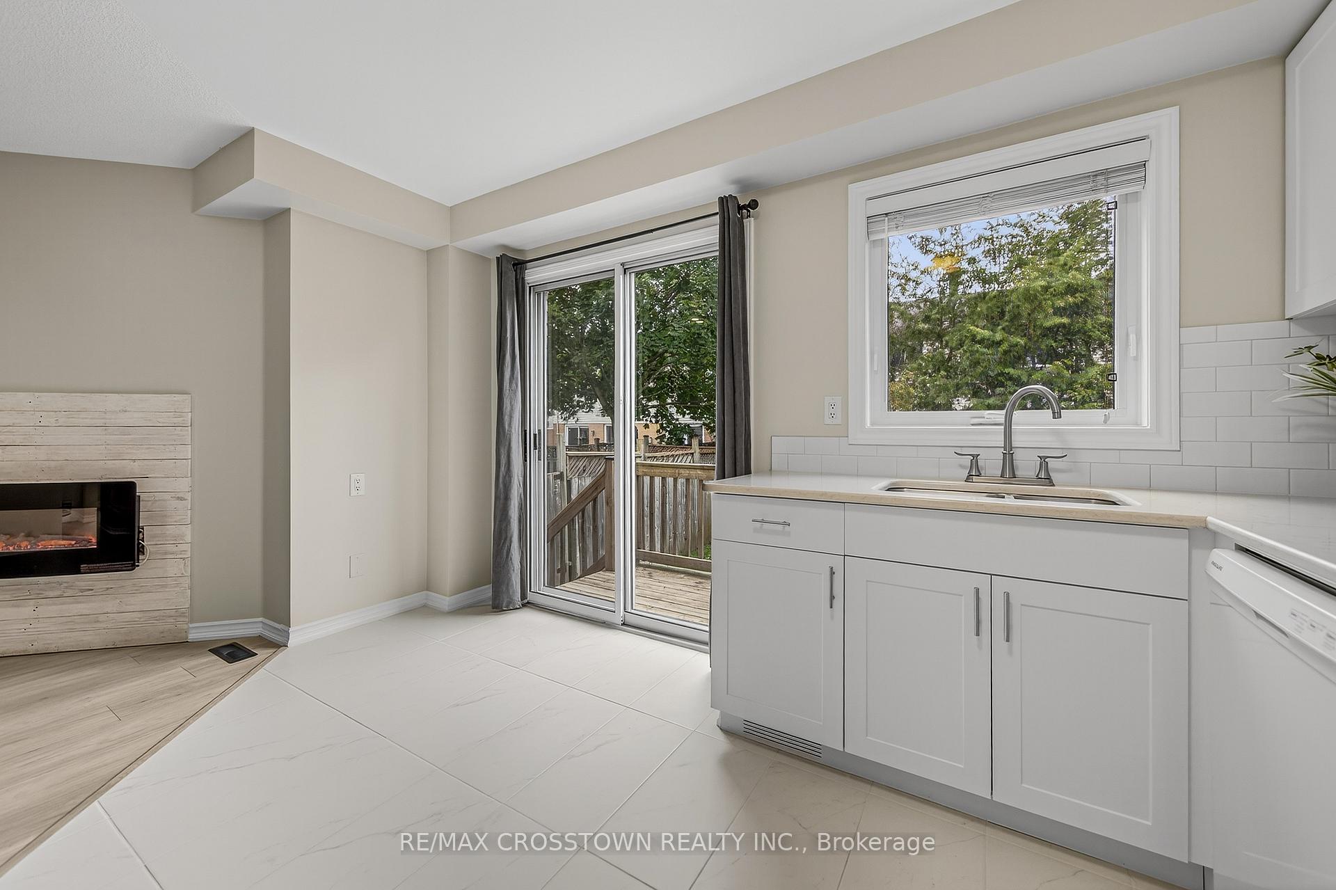 Photo 13 of 1271 Huron Court, Innisfil, Alcona — HOMEH