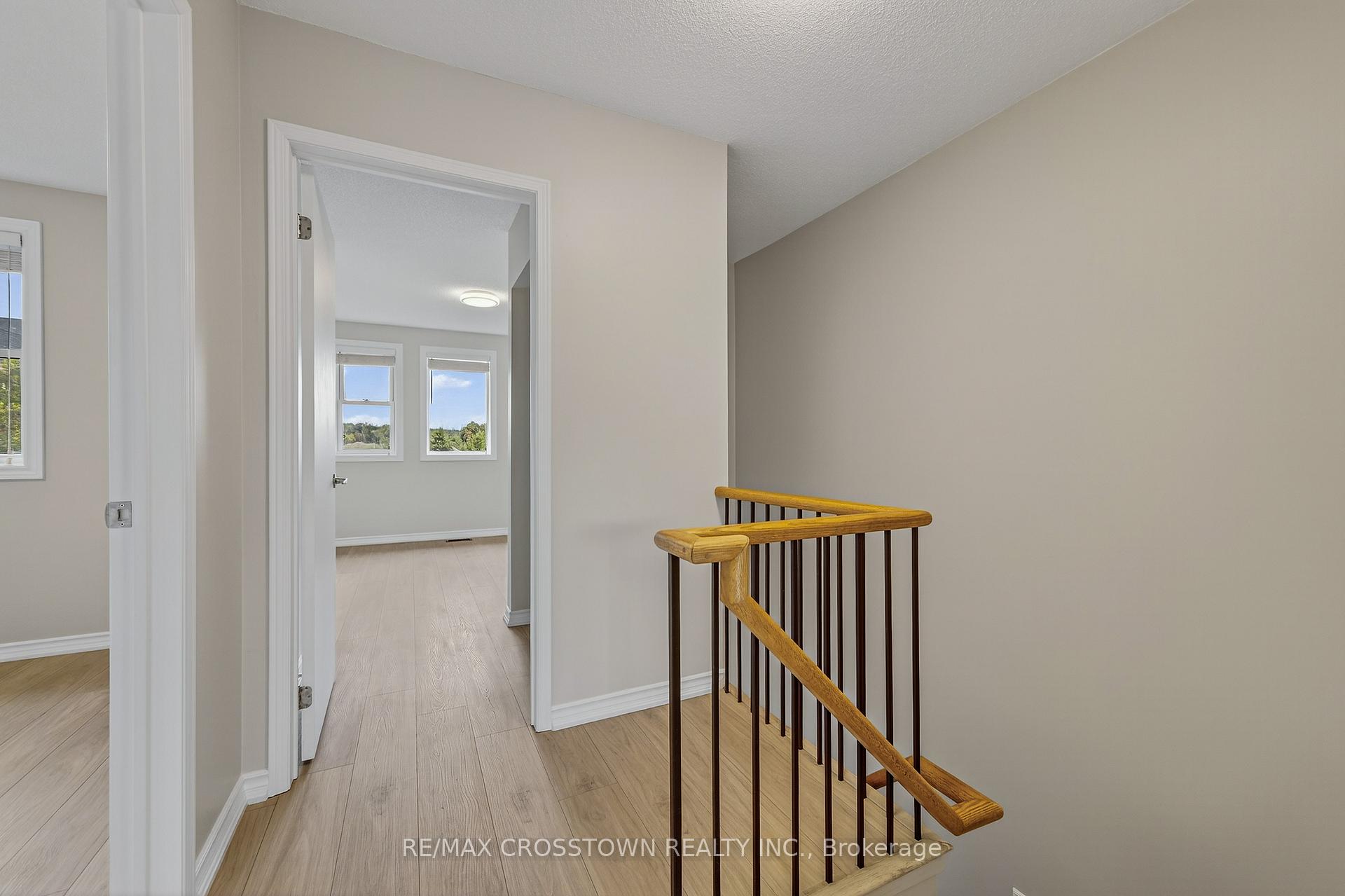 Photo 16 of 1271 Huron Court, Innisfil, Alcona — HOMEH