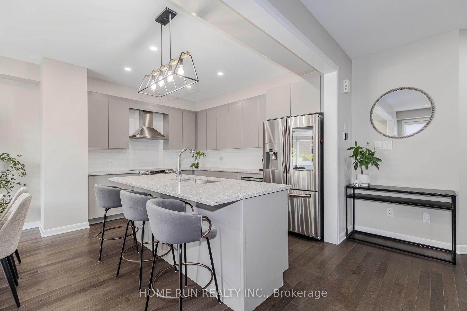 Photo 15 of 102 Asper Trail Circle, Ottawa, Kanata - Emerald Meadows/Trailwest — HOMEH