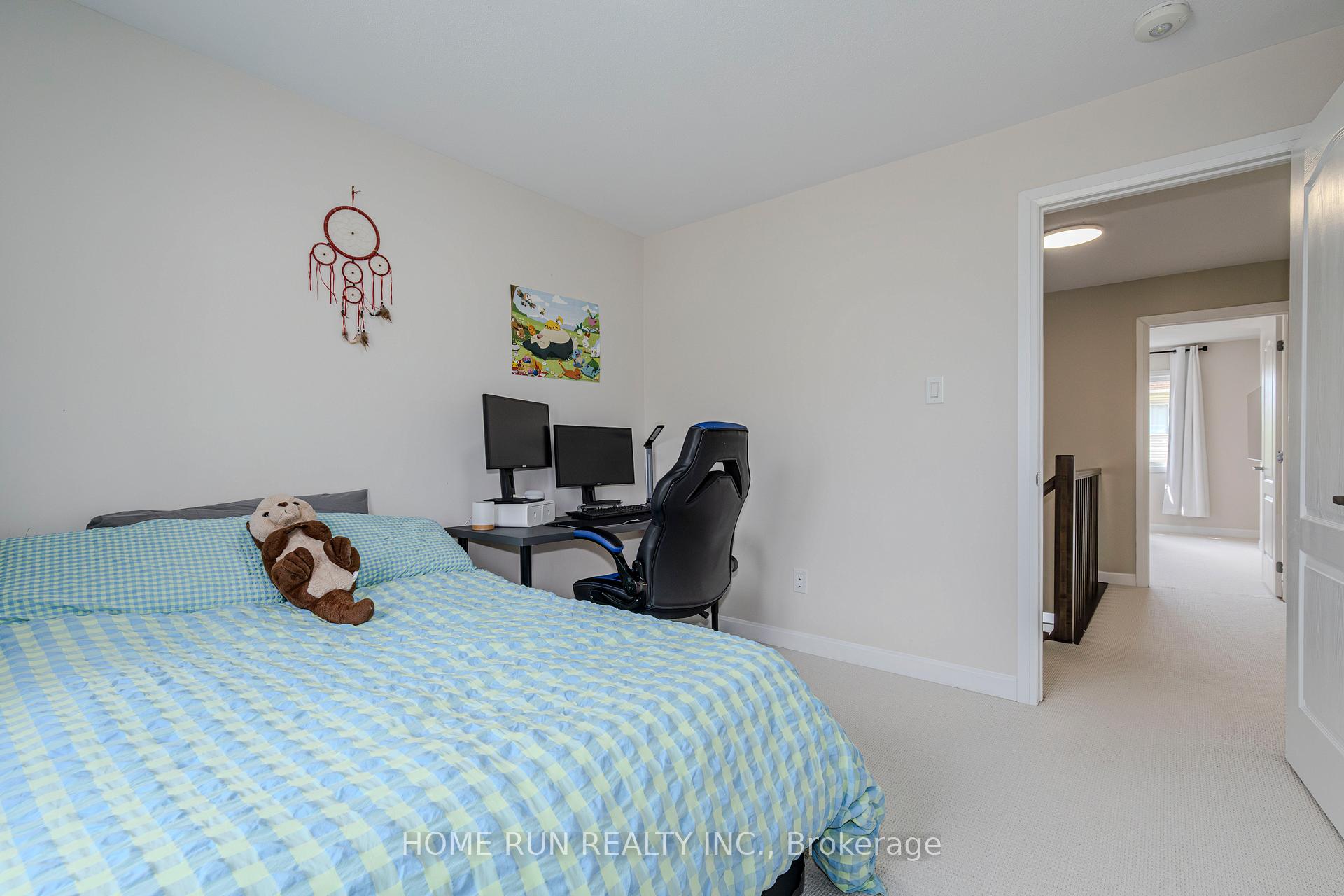 Photo 32 of 102 Asper Trail Circle, Ottawa, Kanata - Emerald Meadows/Trailwest — HOMEH