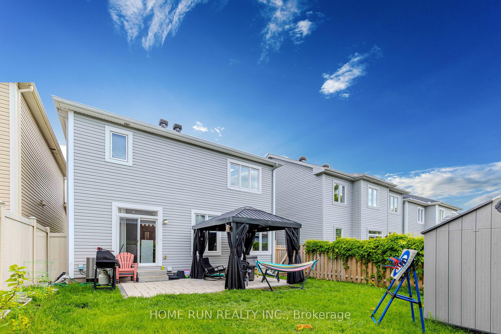 Photo 45 of 102 Asper Trail Circle, Ottawa, Kanata - Emerald Meadows/Trailwest — HOMEH