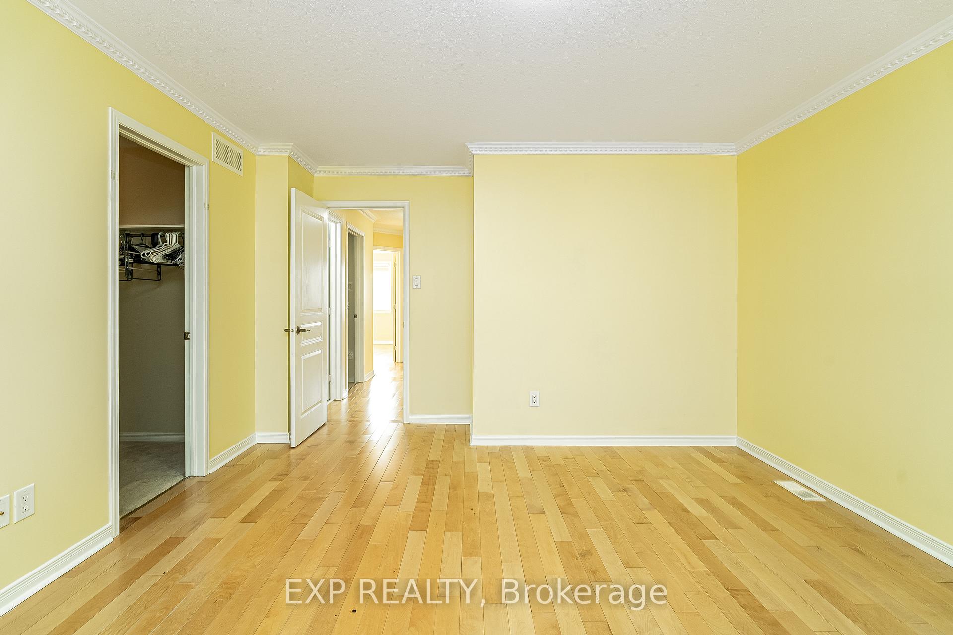 Photo 25 of 611 Braecreek Avenue, Ottawa, Kanata - Morgan's Grant/South March — HOMEH