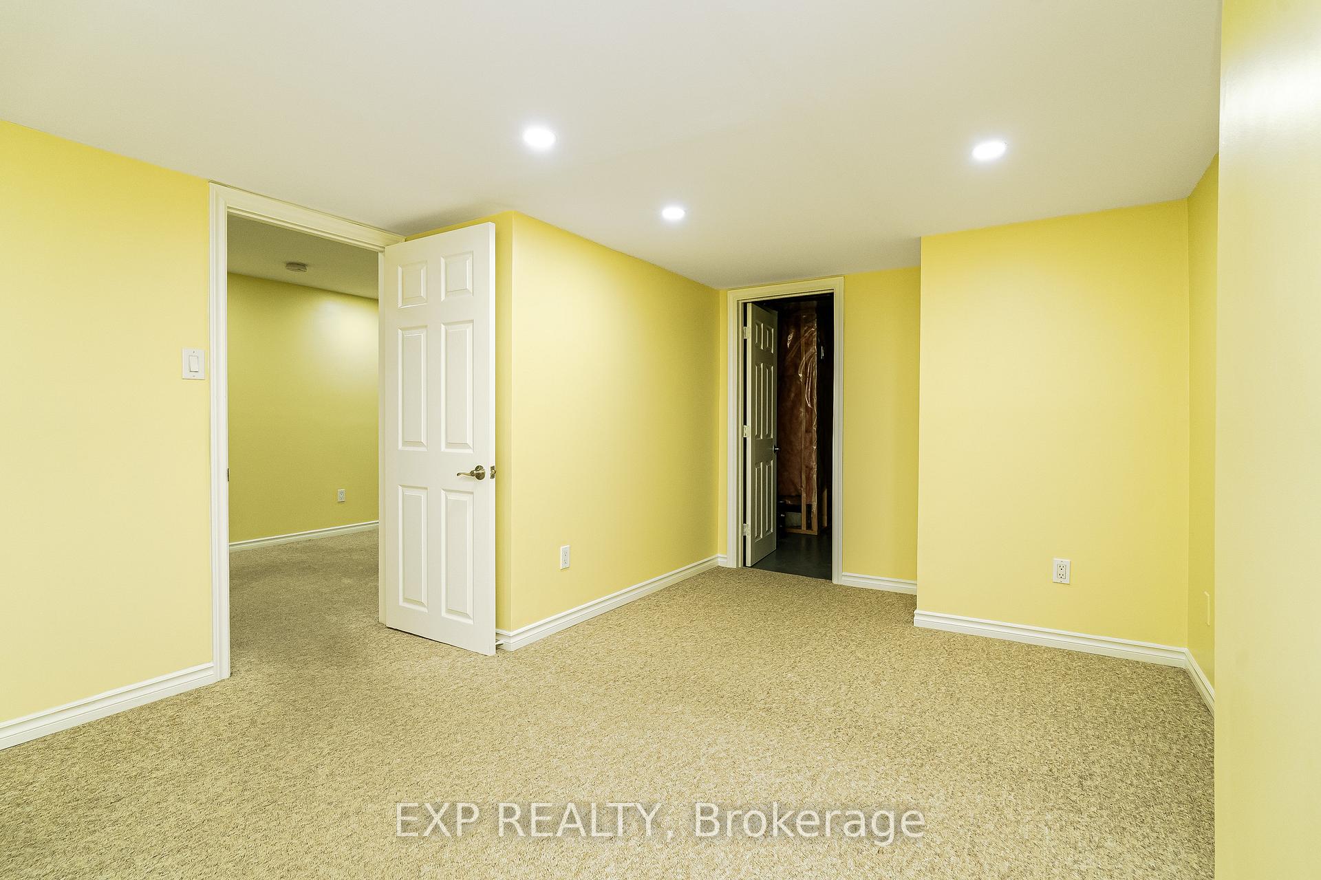 Photo 31 of 611 Braecreek Avenue, Ottawa, Kanata - Morgan's Grant/South March — HOMEH