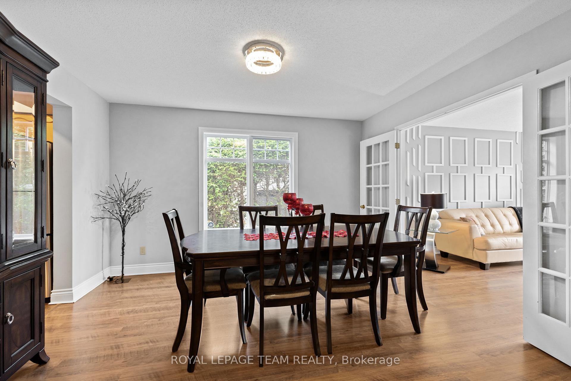 Photo 8 of 81 Chickasaw Crescent, Ottawa, Kanata - Bridlewood — HOMEH