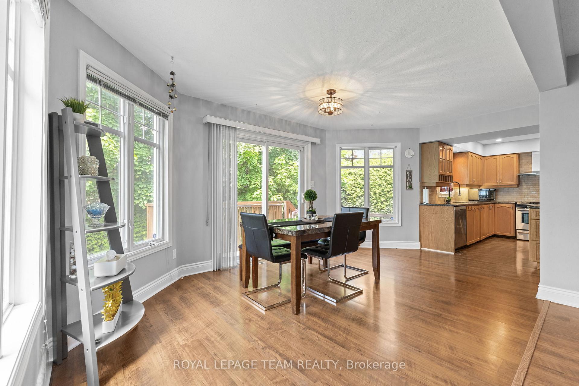 Photo 14 of 81 Chickasaw Crescent, Ottawa, Kanata - Bridlewood — HOMEH