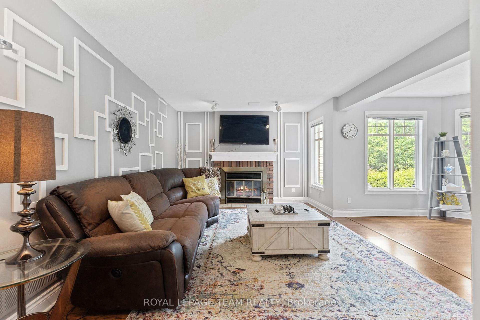 Photo 17 of 81 Chickasaw Crescent, Ottawa, Kanata - Bridlewood — HOMEH