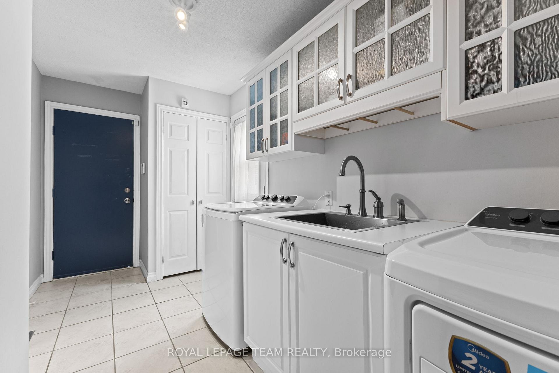 Photo 19 of 81 Chickasaw Crescent, Ottawa, Kanata - Bridlewood — HOMEH