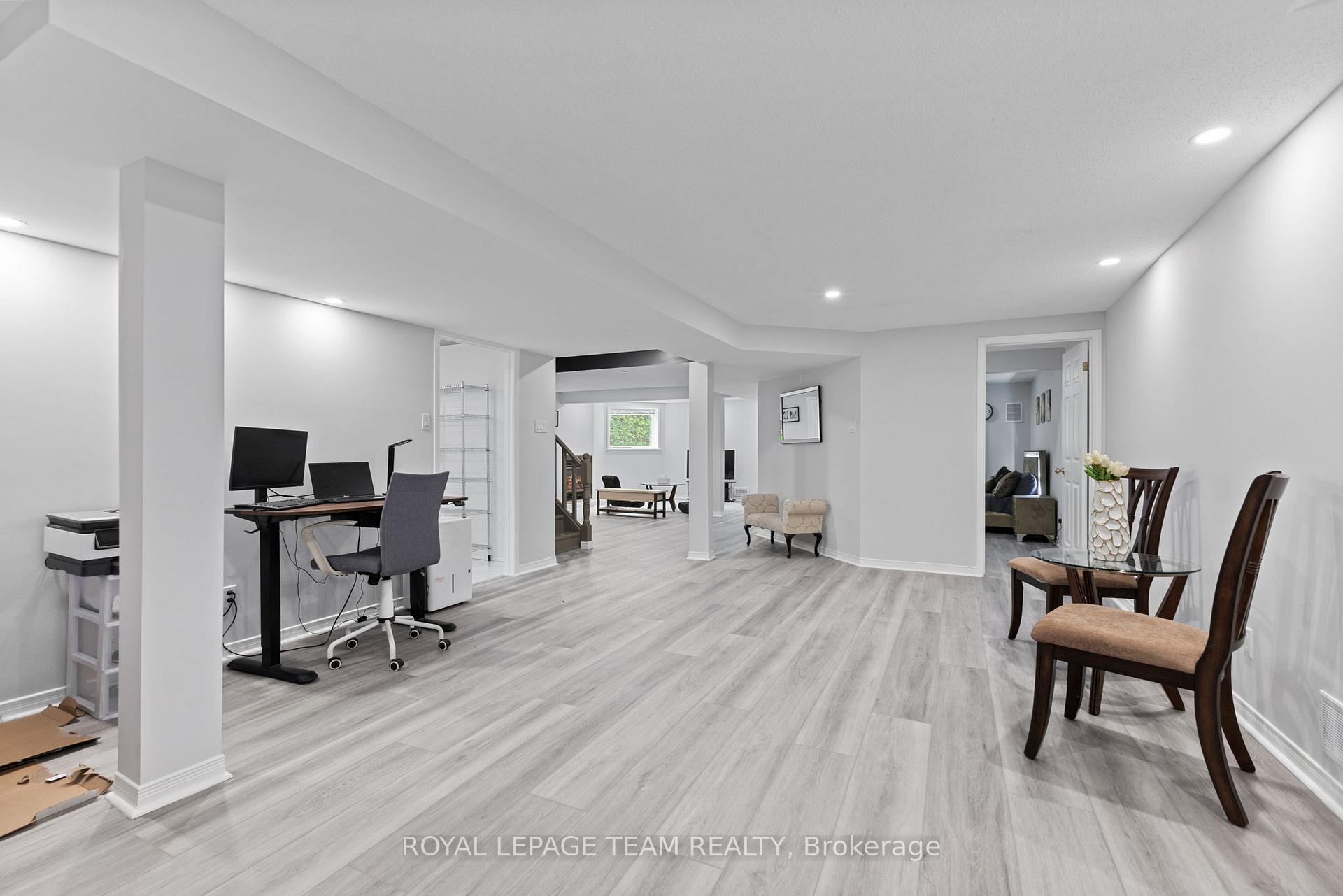 Photo 37 of 81 Chickasaw Crescent, Ottawa, Kanata - Bridlewood — HOMEH